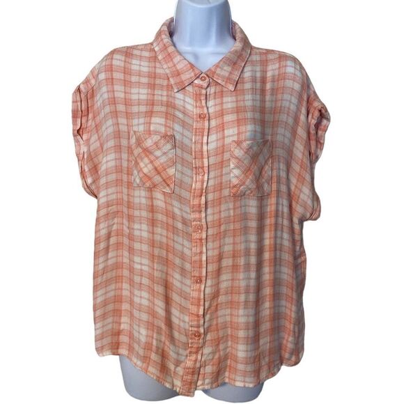 Japna Juniors Plaid Button Down Short Sleeve Top - Picture 1 of 5